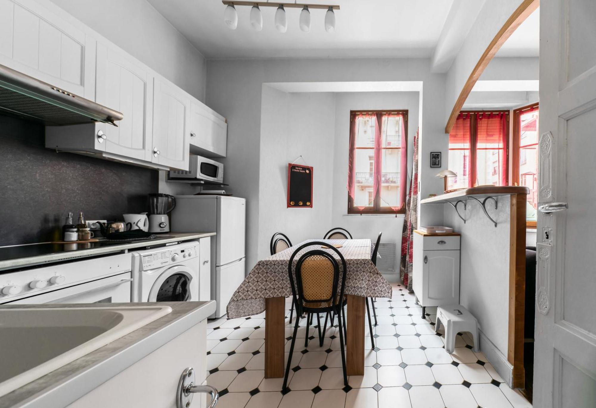 Le Lasteyras - Appartement Charmant En Centre Ville Vichy Ngoại thất bức ảnh