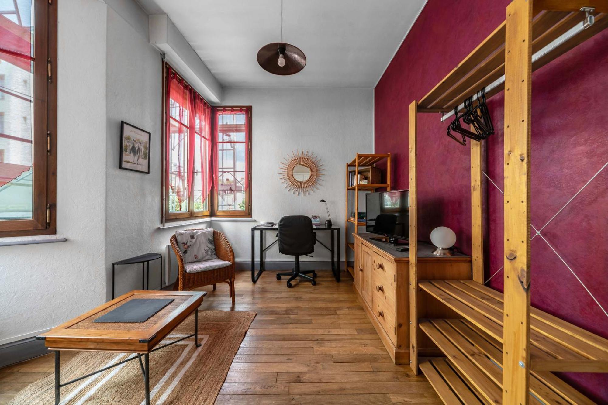 Le Lasteyras - Appartement Charmant En Centre Ville Vichy Ngoại thất bức ảnh