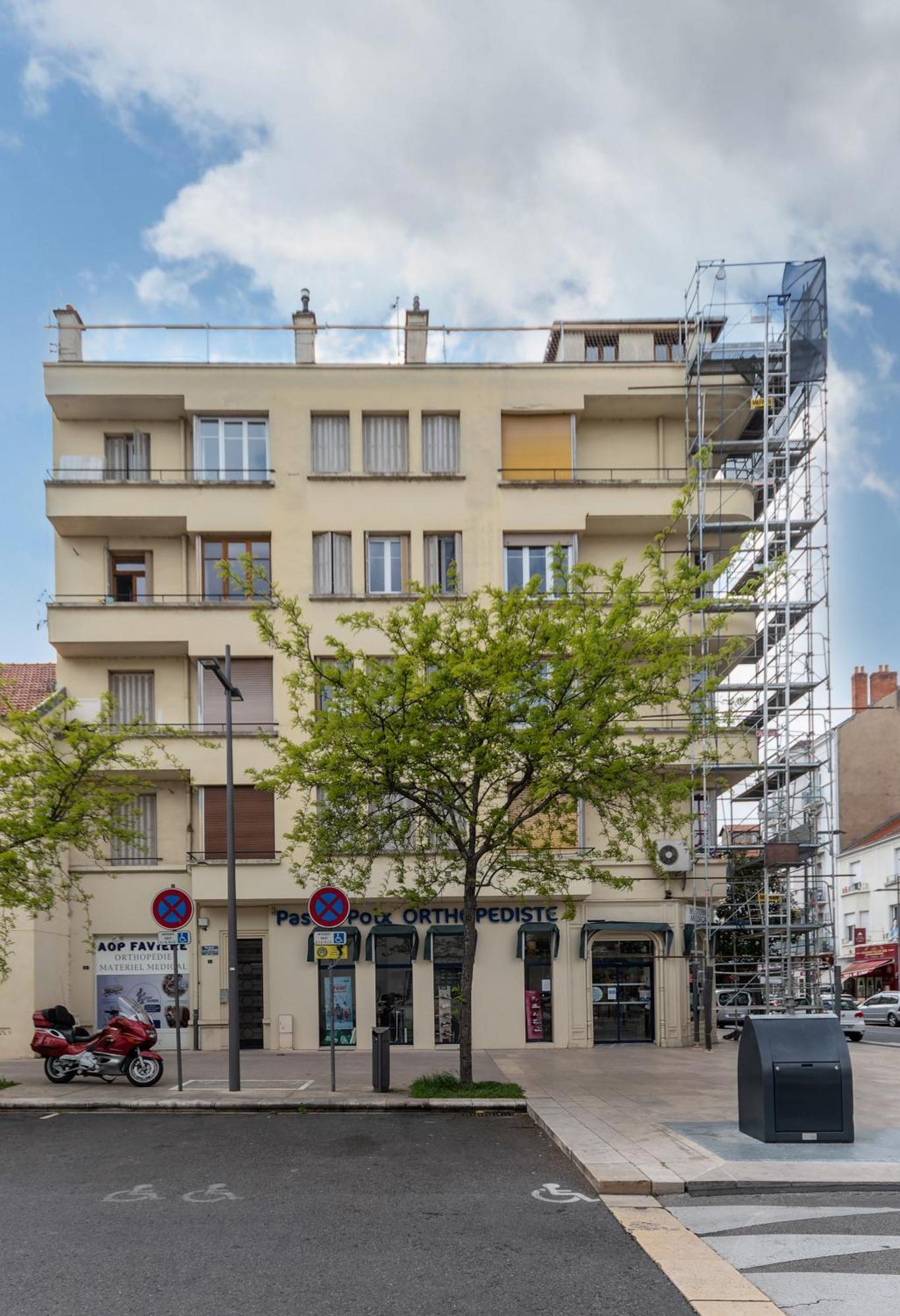 Le Lasteyras - Appartement Charmant En Centre Ville Vichy Ngoại thất bức ảnh